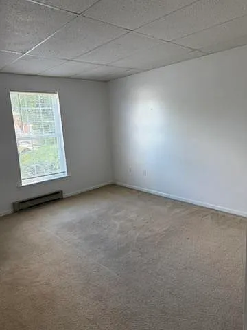 1221 W Whitehall St — Photo 12