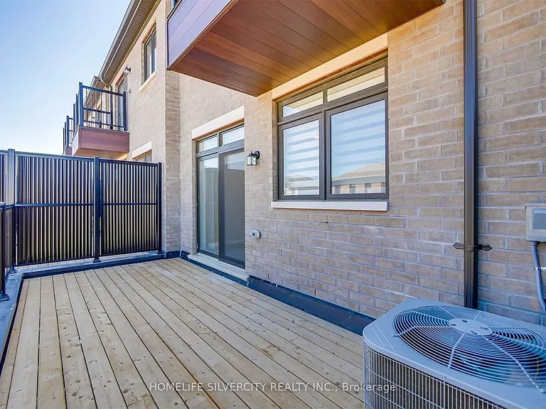 53 Ravenbury St — Photo 26