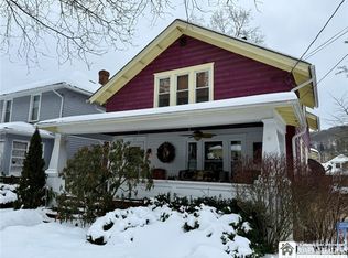 37 Lawrence Ave, Bradford, PA 16701