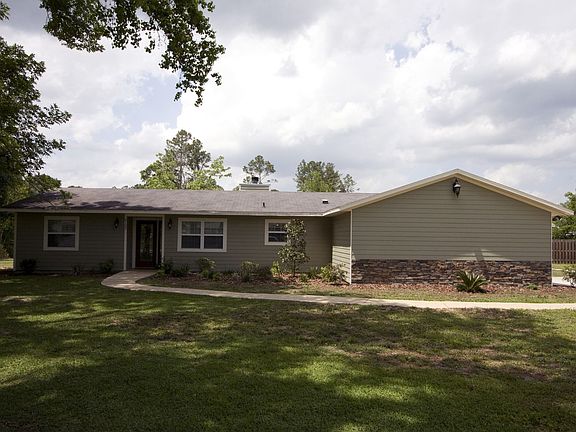 5th image of 6122 NW 116th Pl