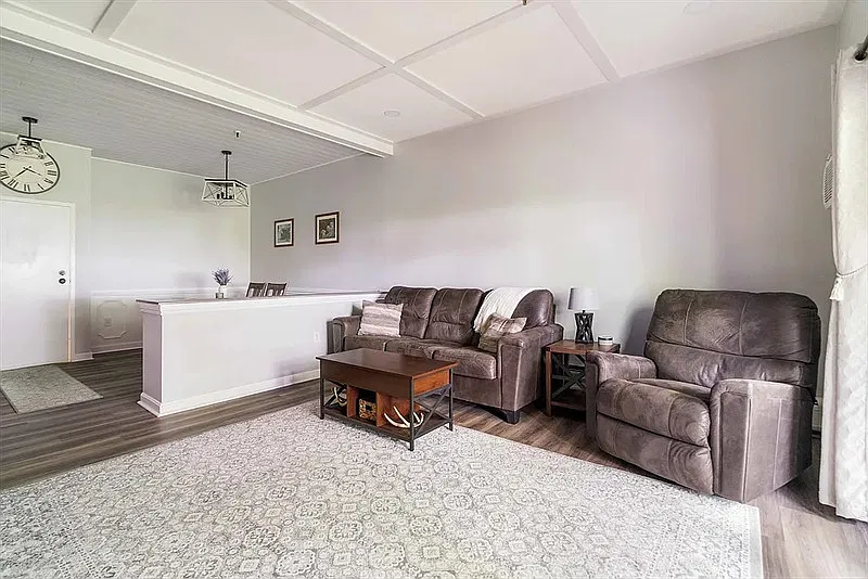 1 bed, 1.0 bath, 747 sqft, $1,650 — Photo 4