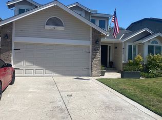 155 Rieger Dr, Lathrop, CA 95330