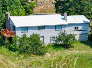 21951 Leclerc Rd N, Cusick, WA 99119