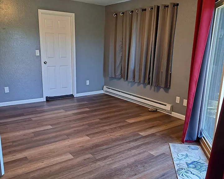2453 Stephanie Ln — Photo 5