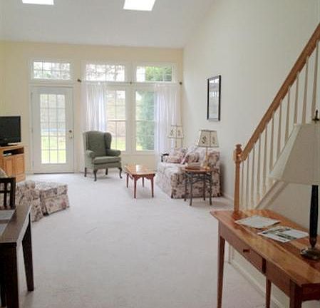 3rd image of 2743 Wyndgate Ct #28
