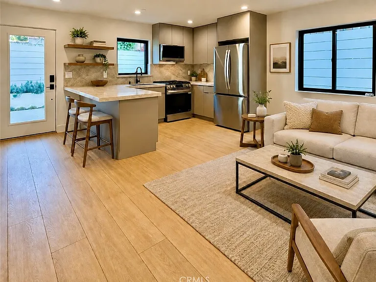 12816 Bloomfield St — Photo 19