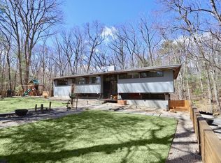 55 Gray Rd, Andover, MA 01810