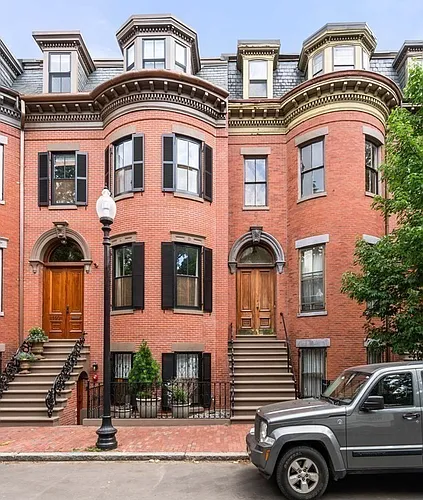 152 W Canton St #2 Photo 1