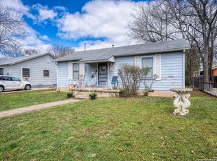 402 Elm St, Kerrville, TX 78028