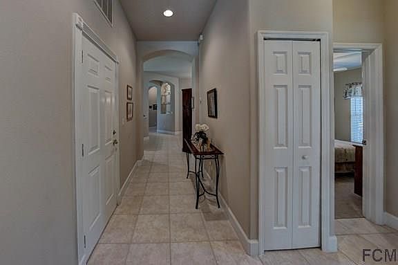 4th image of 10 Pine Harbor Dr
