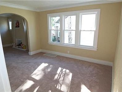 4th image of 805 W Melbourne Ave