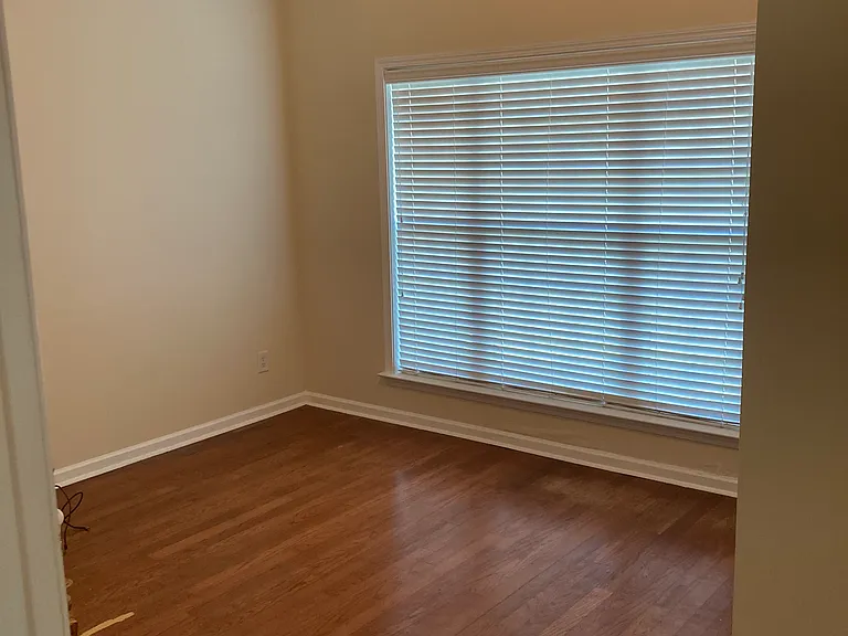 137 Havelock Cir — Photo 18