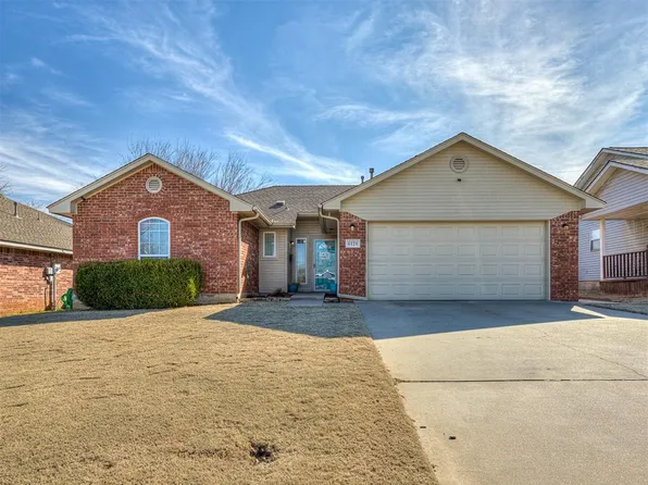 6124 SE 6th St, Midwest City, OK 73110