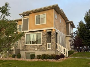 15464 S Midnight View Way, Bluffdale, UT 84065