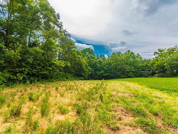 5th image of 321 Red Bridge Rd