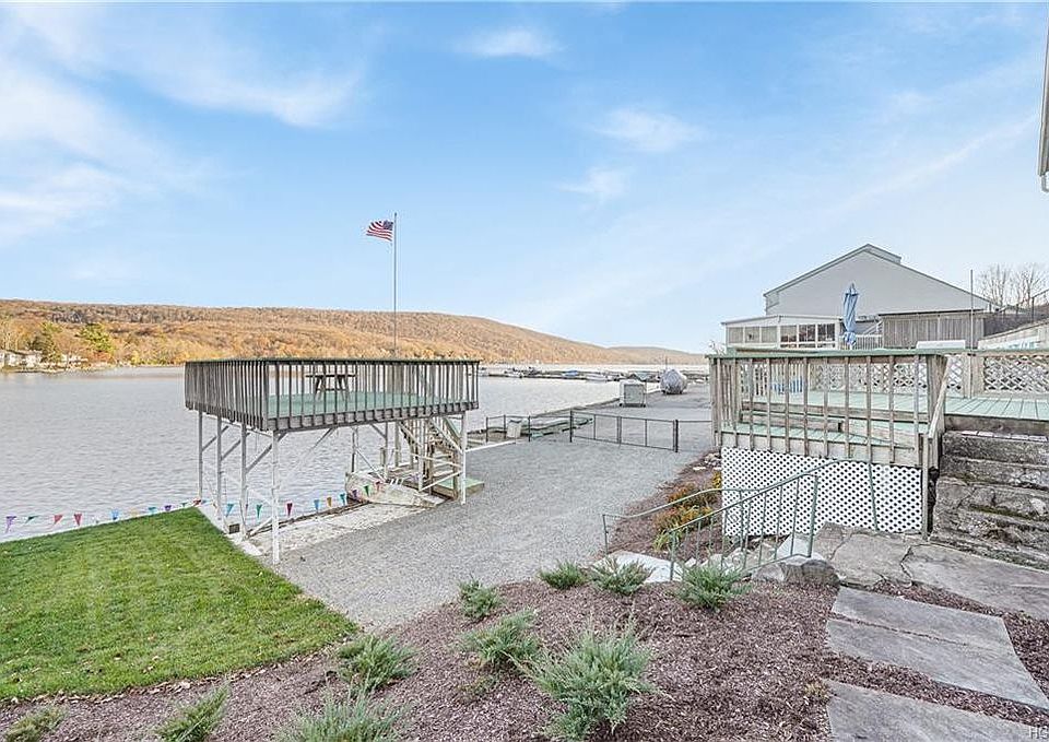 636 Jersey Ave, Greenwood Lake, NY 10925 Zillow