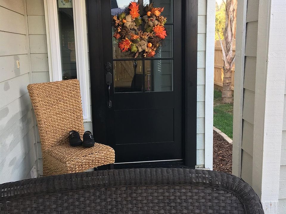 1st image of 3213 E Velie Dr