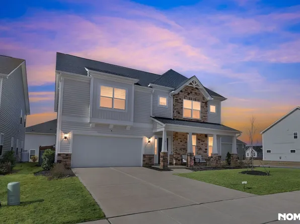 18 S Maple Walk Dr, Garner, NC 27529