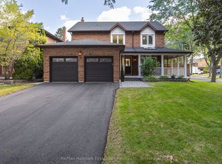 28 Rice Dr, Whitby, ON L1N7Z1