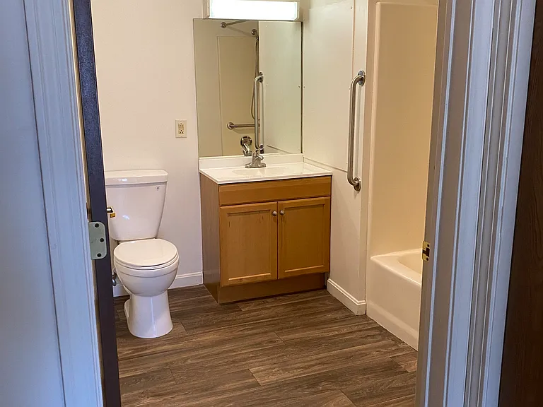 Valley Brook Village — Photo 12