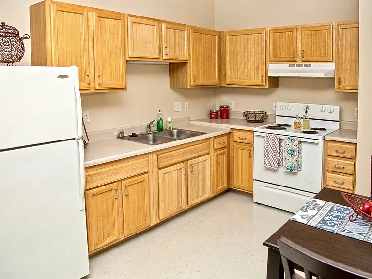 Heritage Landing 55+ Apartments — Photo 17