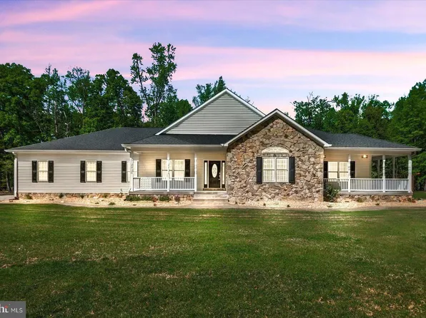 9310 Sandy Beach Ln, King George, VA 22485