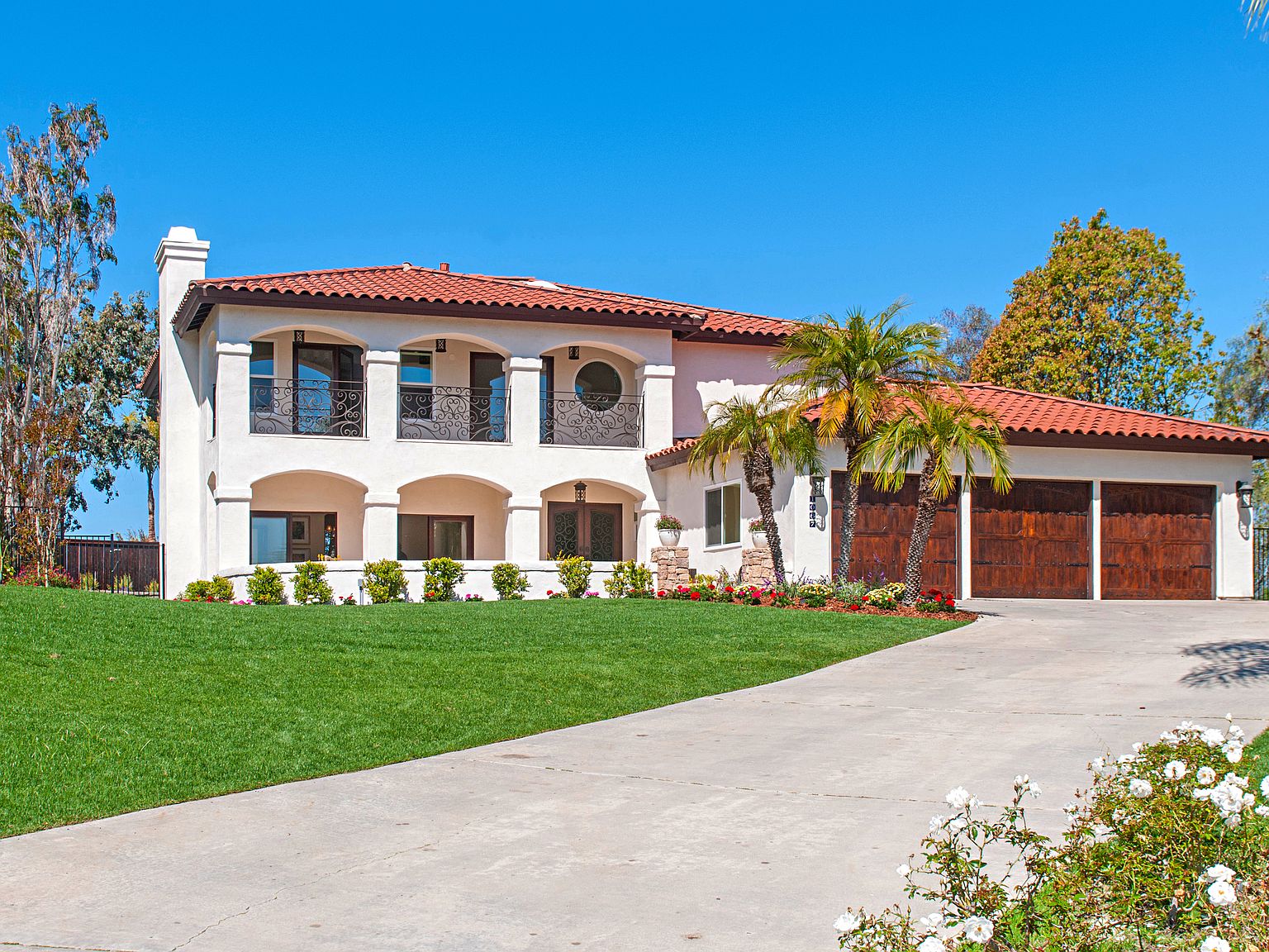 1067 Summer Holly Ln, Encinitas, CA 92024 Zillow