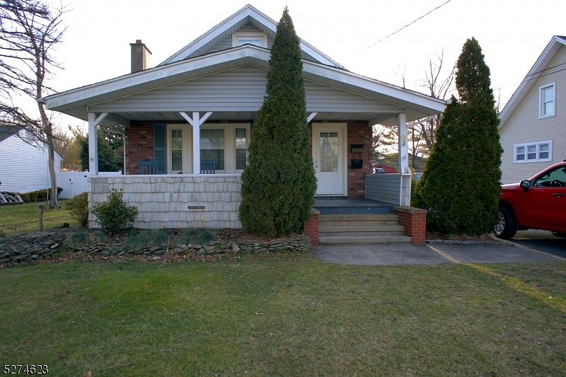 9 Park Ave, Englishtown, NJ 07726 Zillow