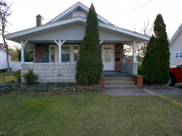9 Park Ave, Englishtown Boro, NJ 07726