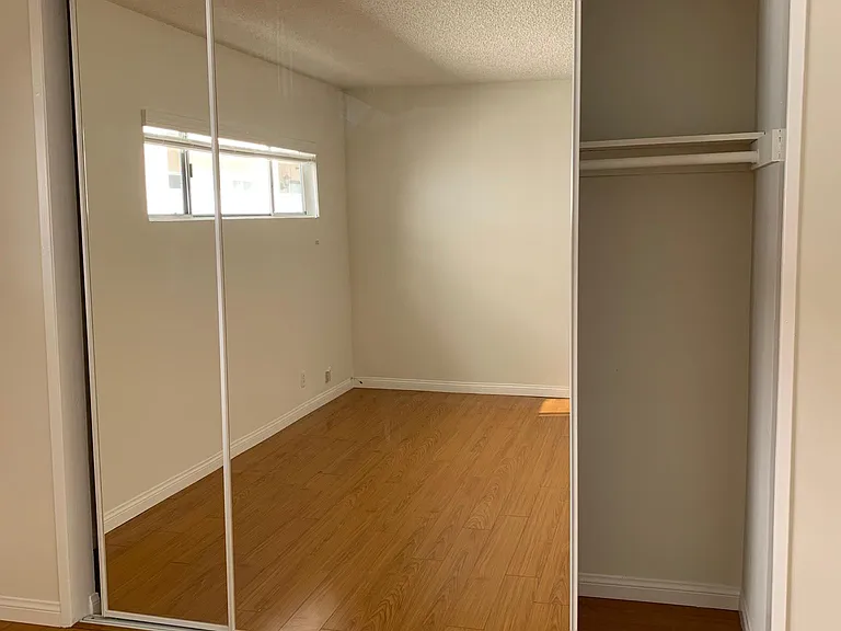 9129 National Blvd #10 — Photo 30