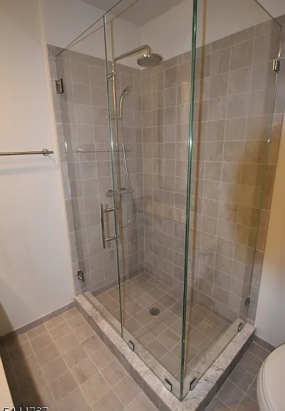676 Bloomfield Ave #6 — Photo 9