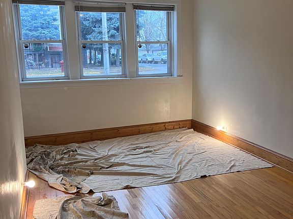 4th image of 3057 N Spaulding Ave #G