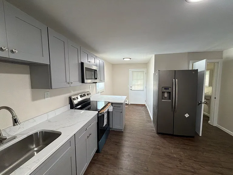 99 S Main St #2 — Photo 3