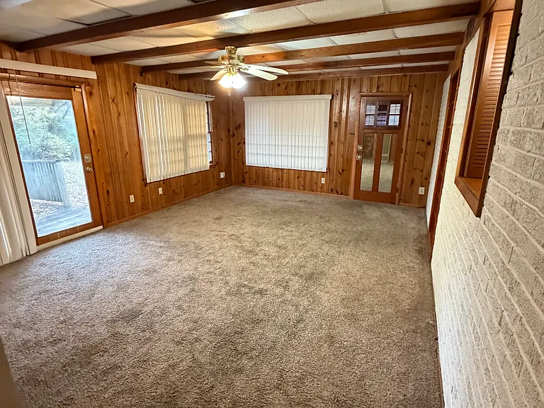 620 S Eastridge Dr — Photo 9