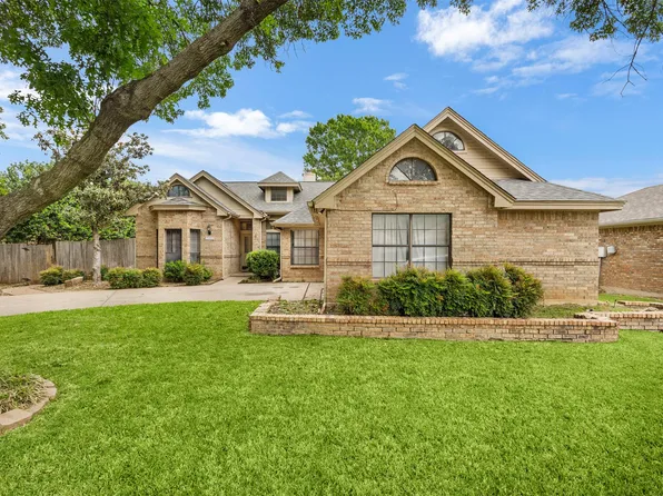 2909 Pitkin Dr, Arlington, TX 76006