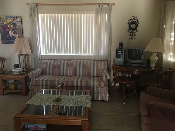 5th image of 1665 Topaz Dr