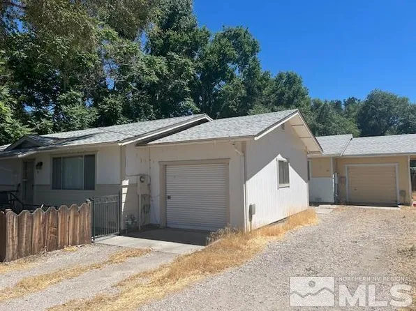 30 S Tolas Pl, Fallon, NV 89406