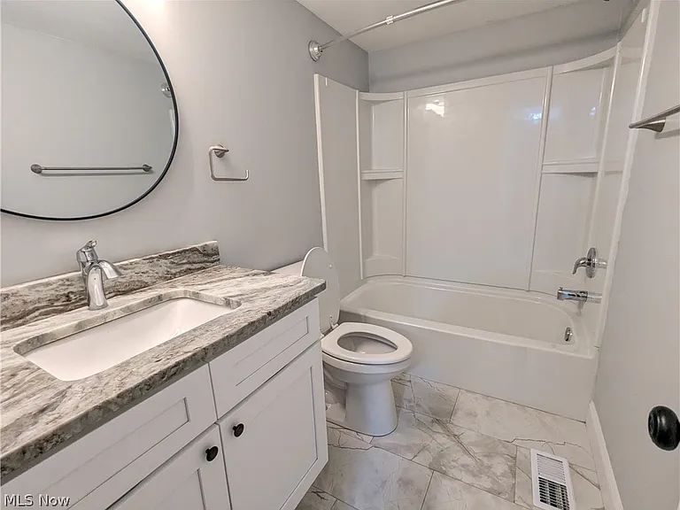 6920 Carriage Hill Dr #104 — Photo 18