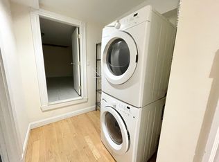 98 L St #2, Boston, MA 02127