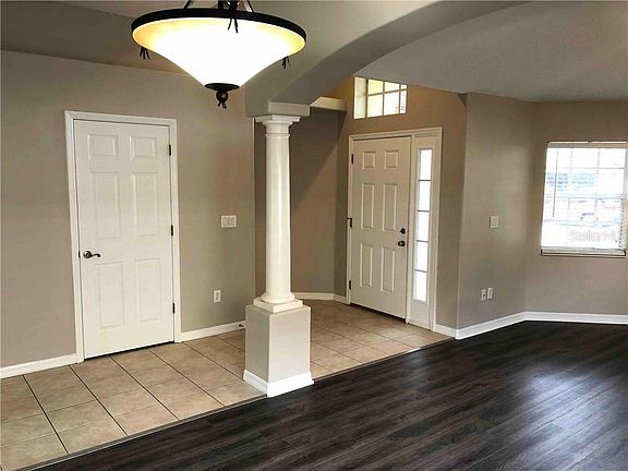 5th image of 15415 Lake Bella Vista Dr