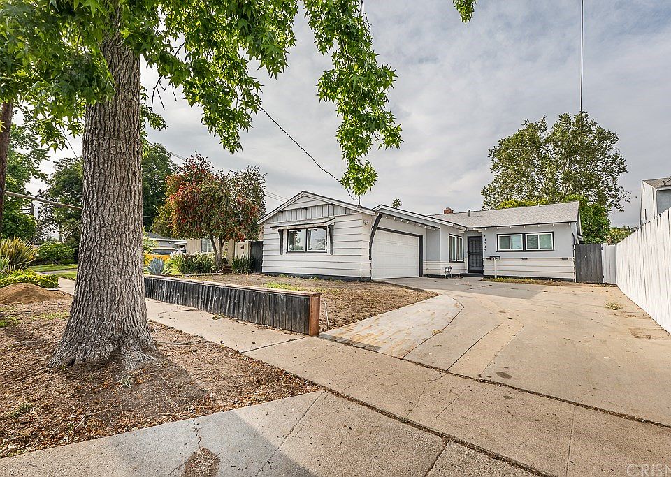 1st image of 14747 Leadwell St