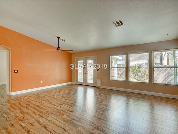 5th image of 1464 Creslow Ct Unit 101
