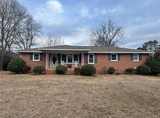 506 Crestview Dr, Lafayette, AL 36862