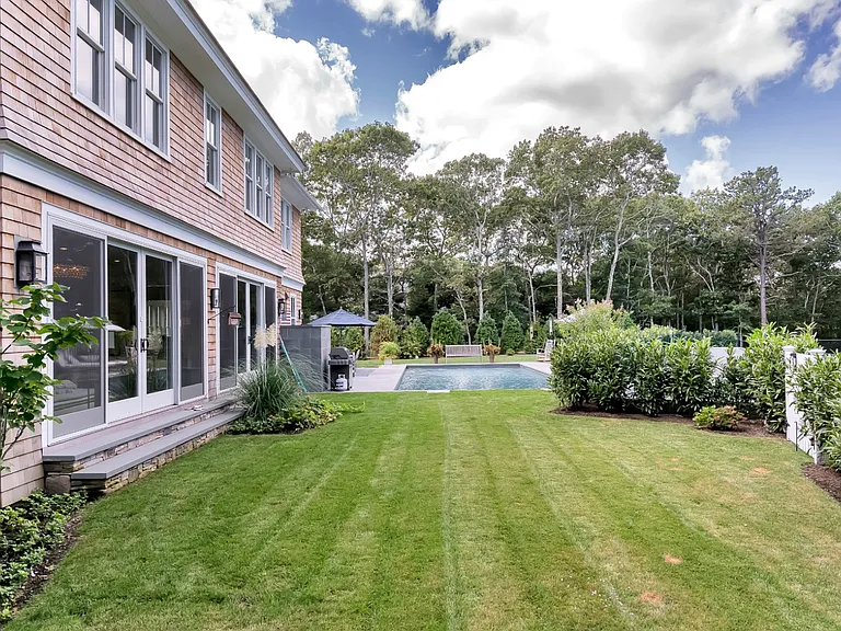 171 Springy Banks Rd — Photo 6