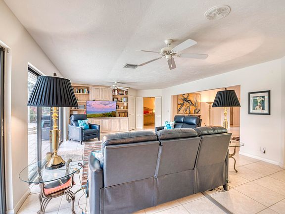5th image of 4781 SW Parkgate Boulevard