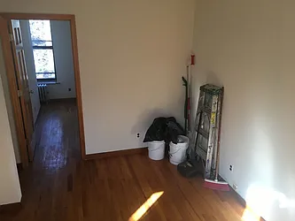 Rented by APT212 INC