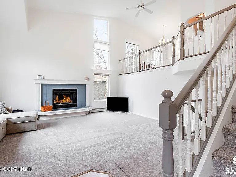 19546 S Mitkof Loop — Photo 1