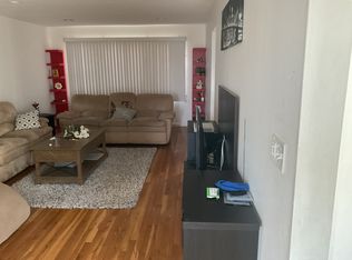 73 Forsythia Ln #B, Paramus, NJ 07652