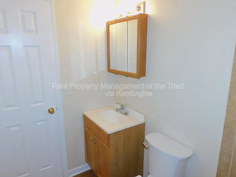 2118 Everitt St #K — Photo 13