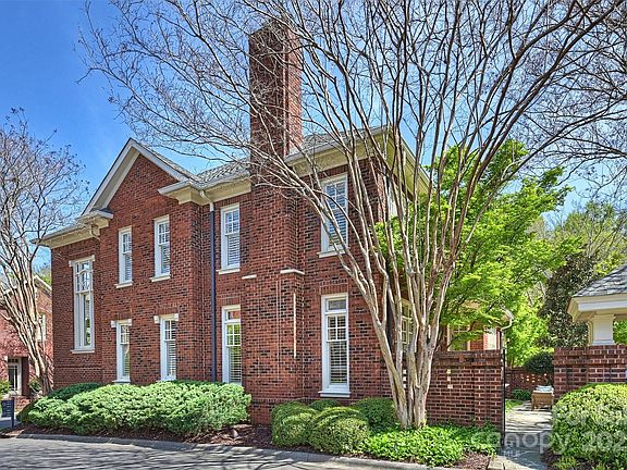 3rd image of 2021 Nolen Park Ln